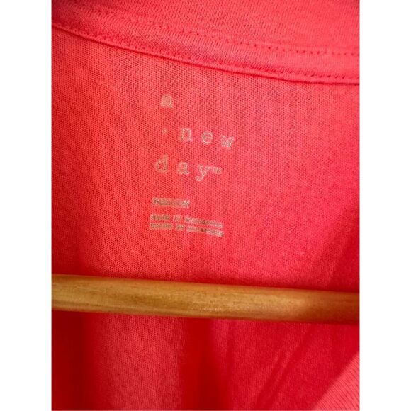 A New Day Coral Pink Short Sleeve Tshirt Size Medium New - Picture 4 of 5